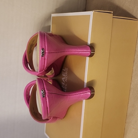 MICHAEL KORS Nadina Mule Wedge Cerise 7.5 M size - Picture 4 of 7